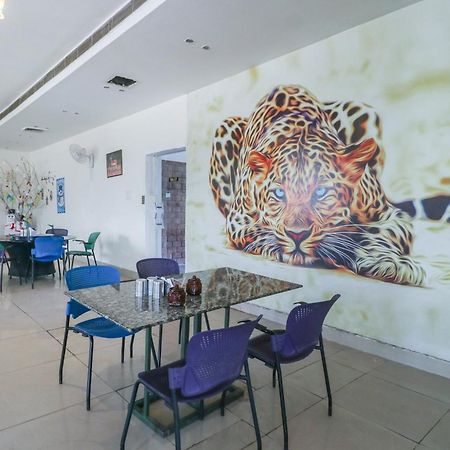 Hotel O Mg Mehak Garden Darbi Екстериор снимка